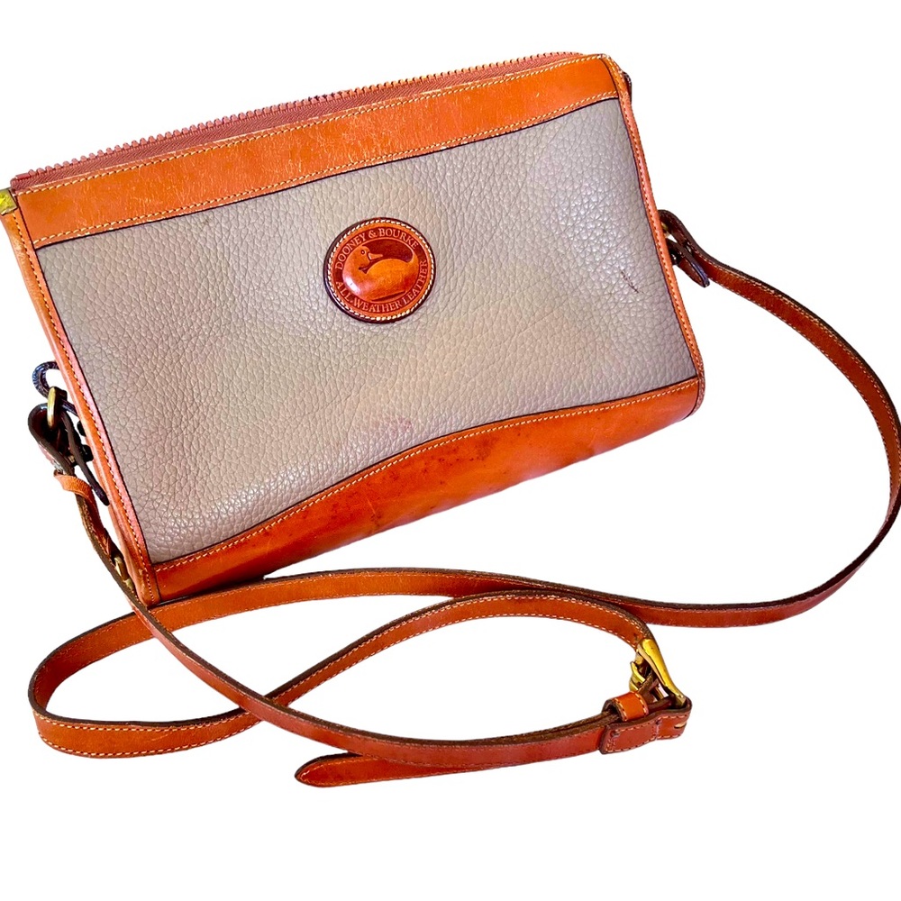 VTG Dooney & Bourke Crossbody Purse Bag Taupe Brown Pebble Leather